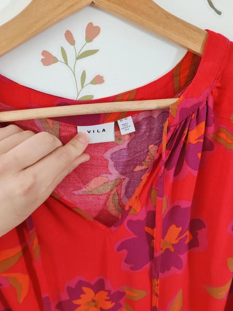Robe courte orange taille 40
