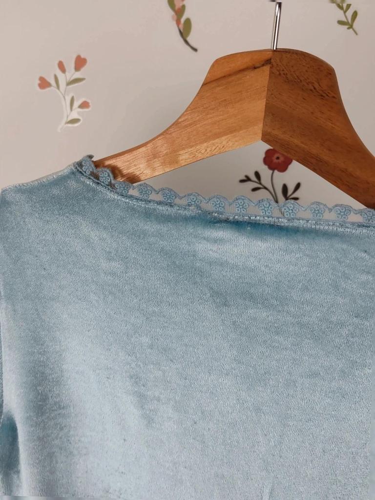 Top velours dentelle bleu clair taille M #df2712-007
