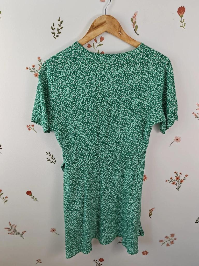 Robe courte verte taille 42