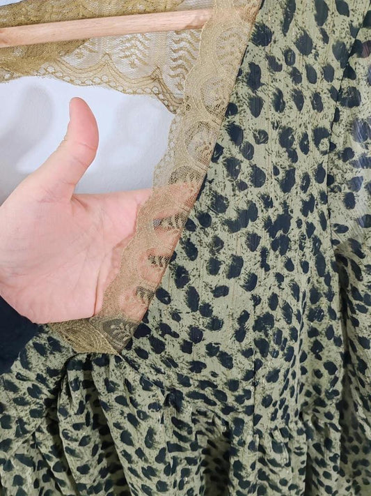 Robe évasée à motif kaki taille M/l
