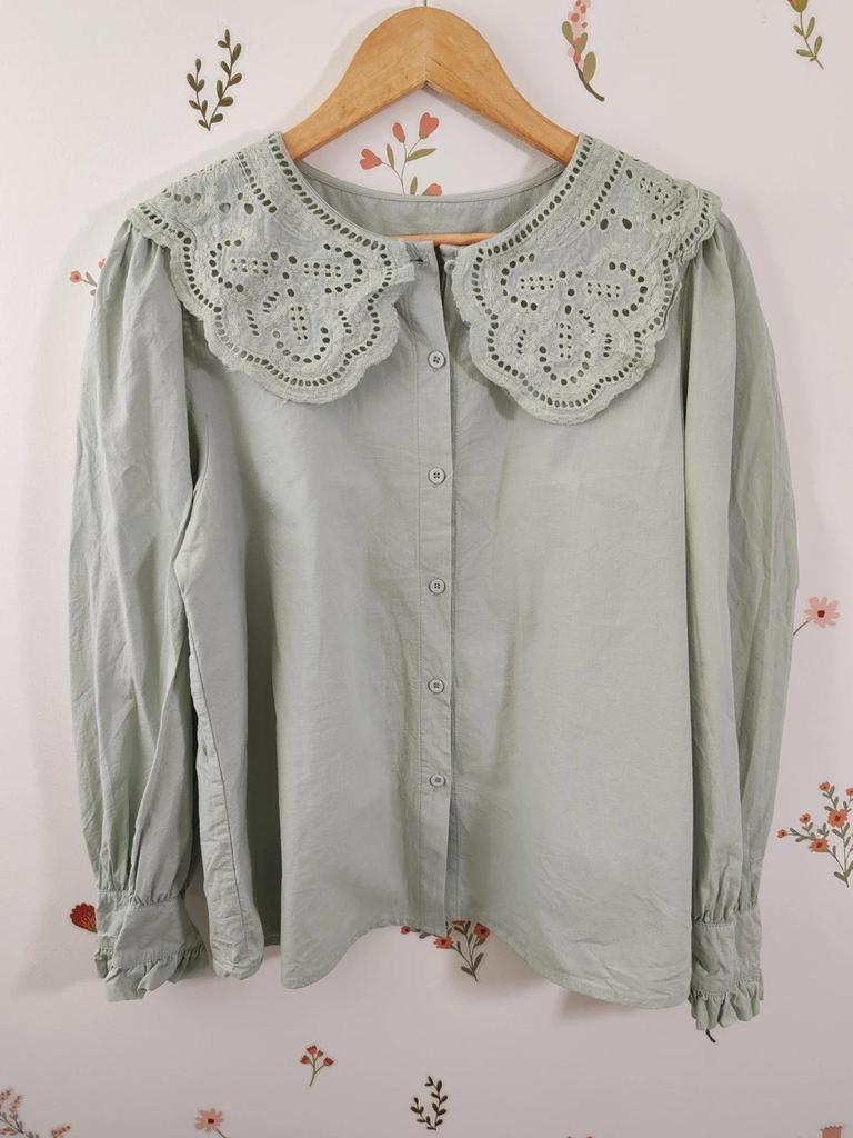 Blouse col claudine vert amande taille L/xl