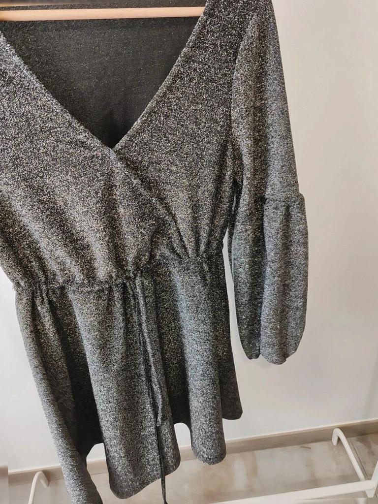 Robe brillante argenté taille M/l