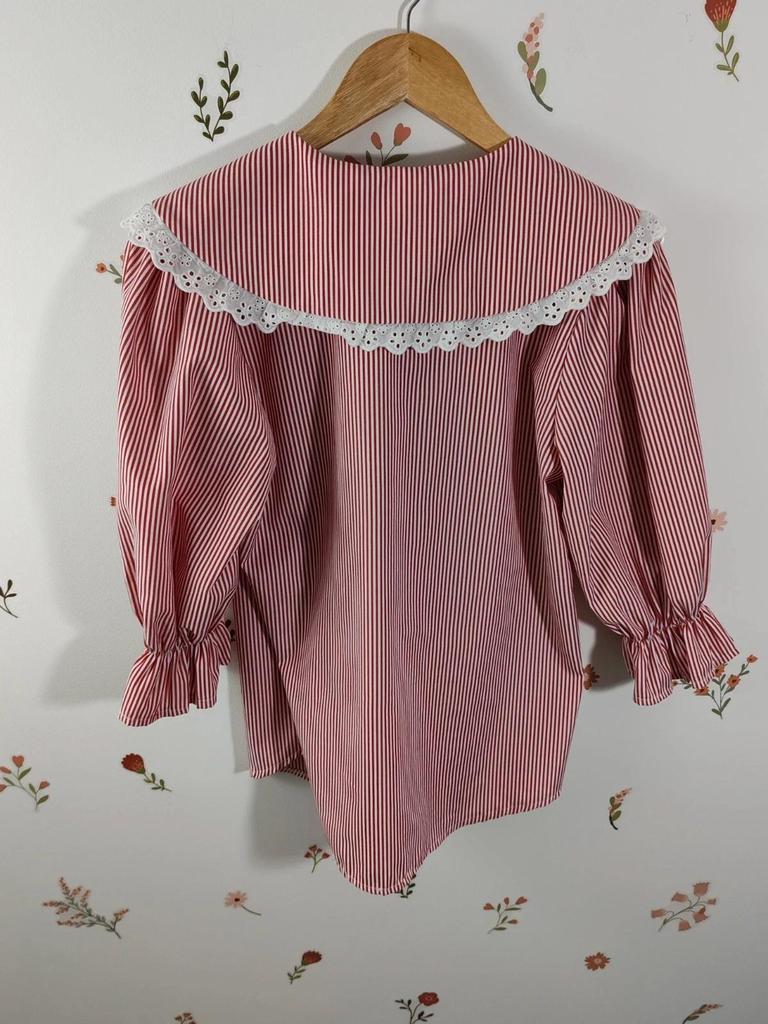 Blouse rayée rouge taille S/m