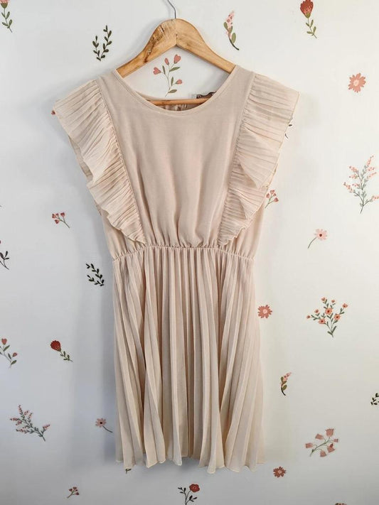 Robe plissée beige taille M