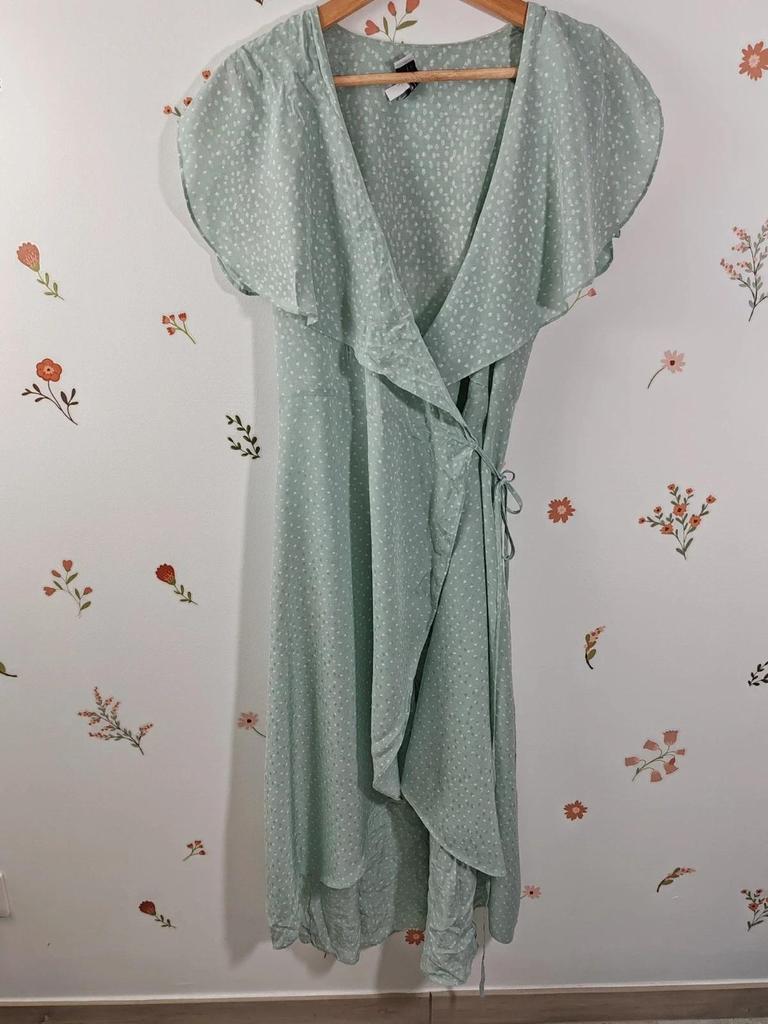 Robe portefeuille à pois taille 42