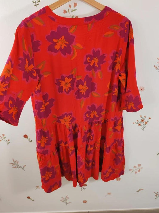 Robe courte orange taille 40