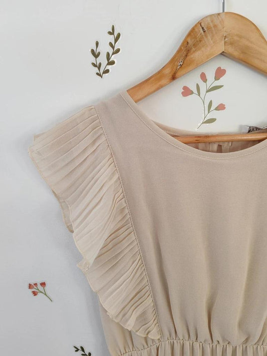 Robe plissée beige taille M