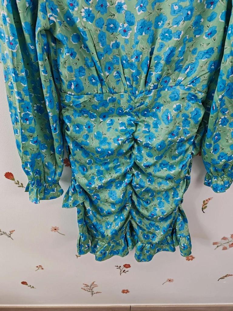 Robe moulante satinée taille S