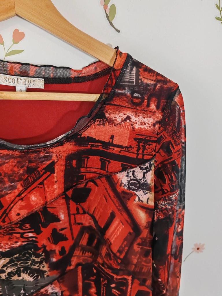 Top mesh noir et rouge taille L