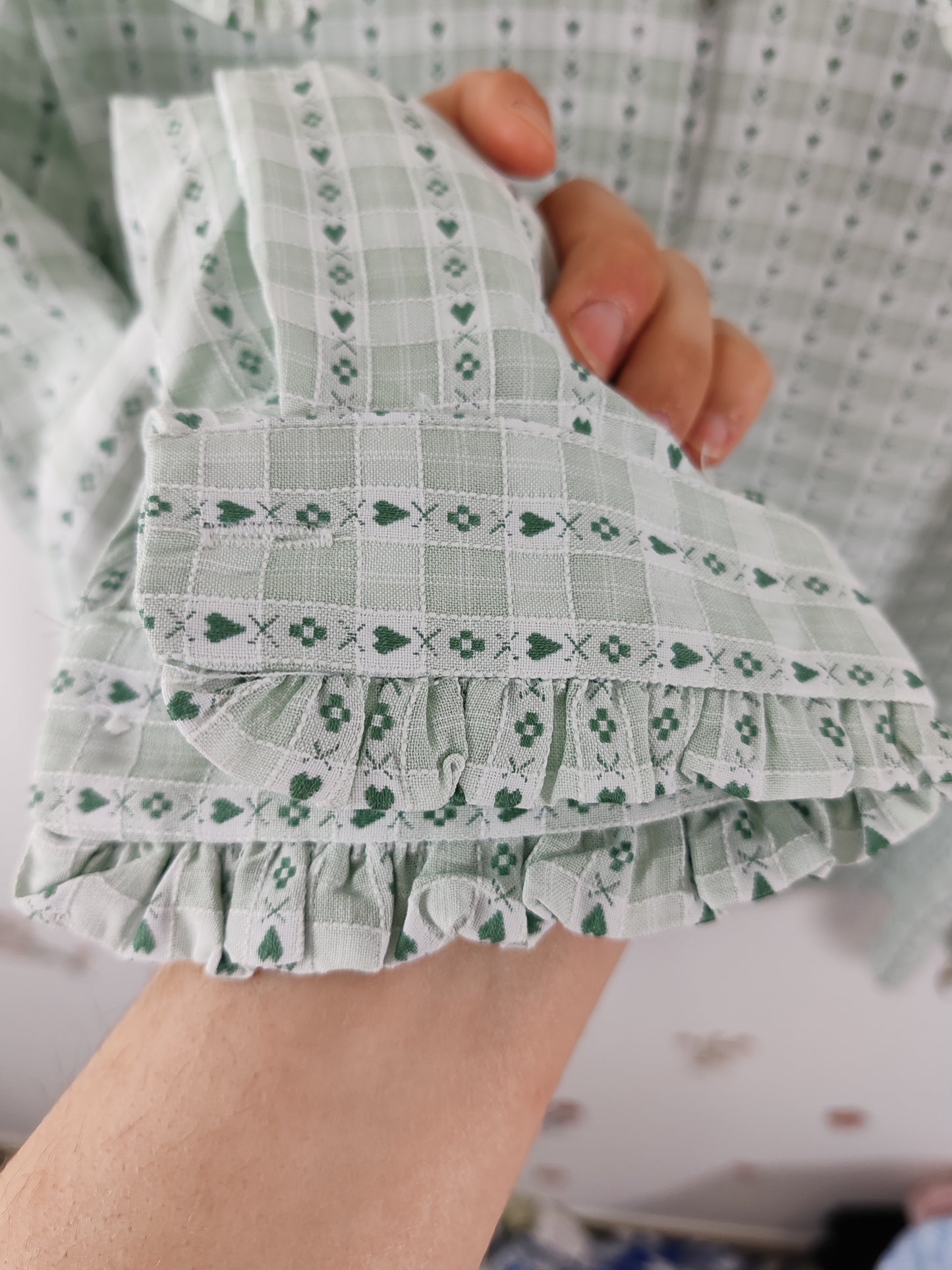 Blouse à col claudine croquet vert Léna