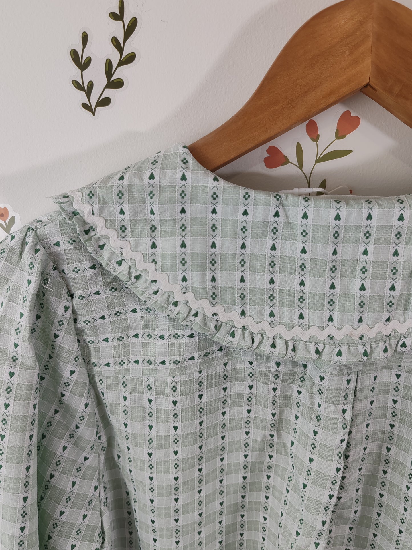 Blouse à col claudine croquet vert Léna