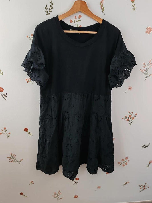 Robe broderie anglaise taille M/l