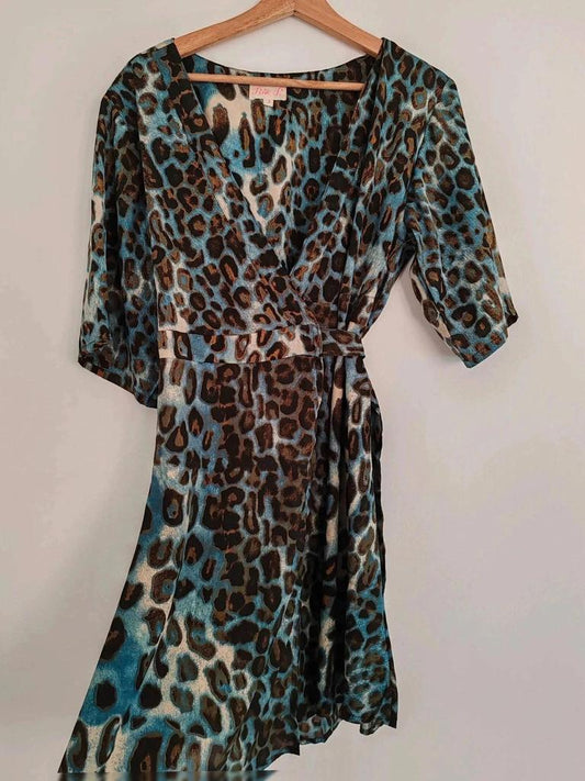 Robe soie léopard taille M/l