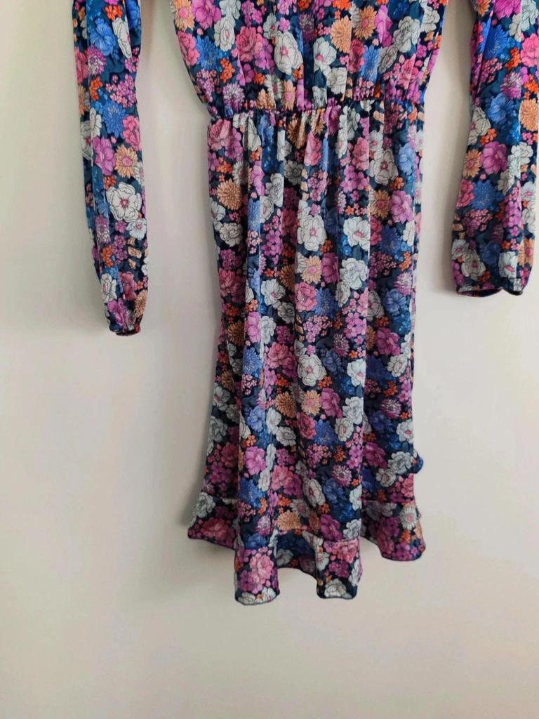 Robe croisée fleurie