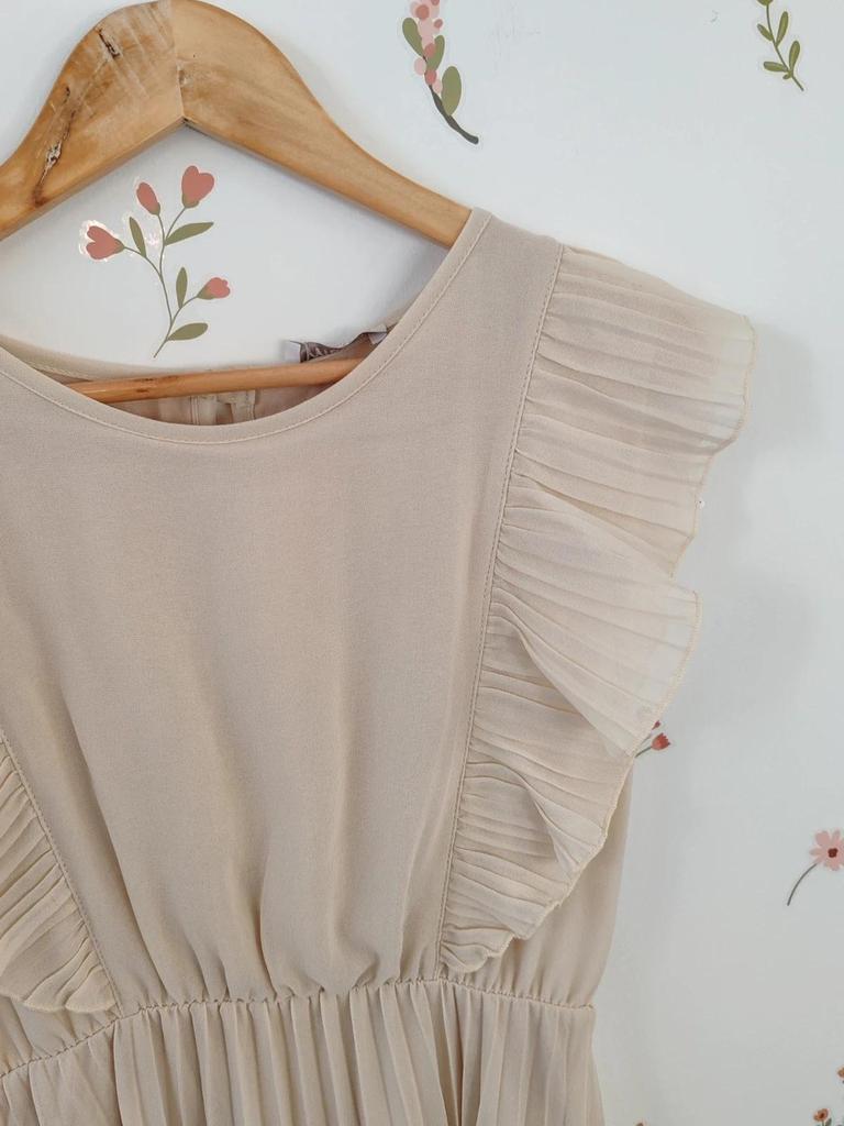 Robe plissée beige taille M
