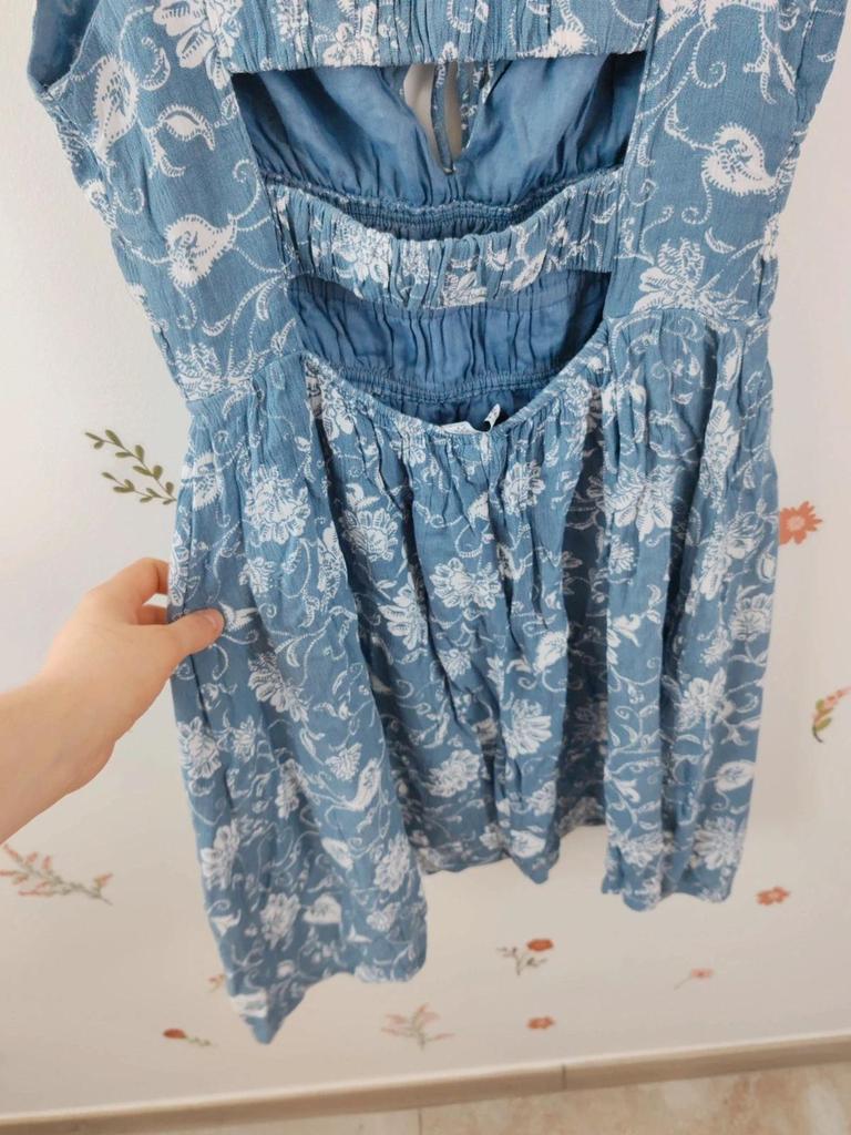 Robe courte fleurs taille S