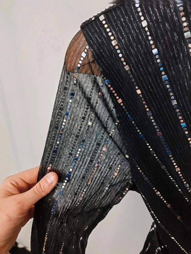 Robe noir brillante taille M/l