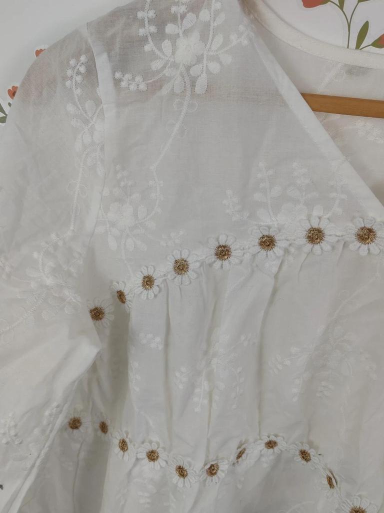 Blouse broderie taille L