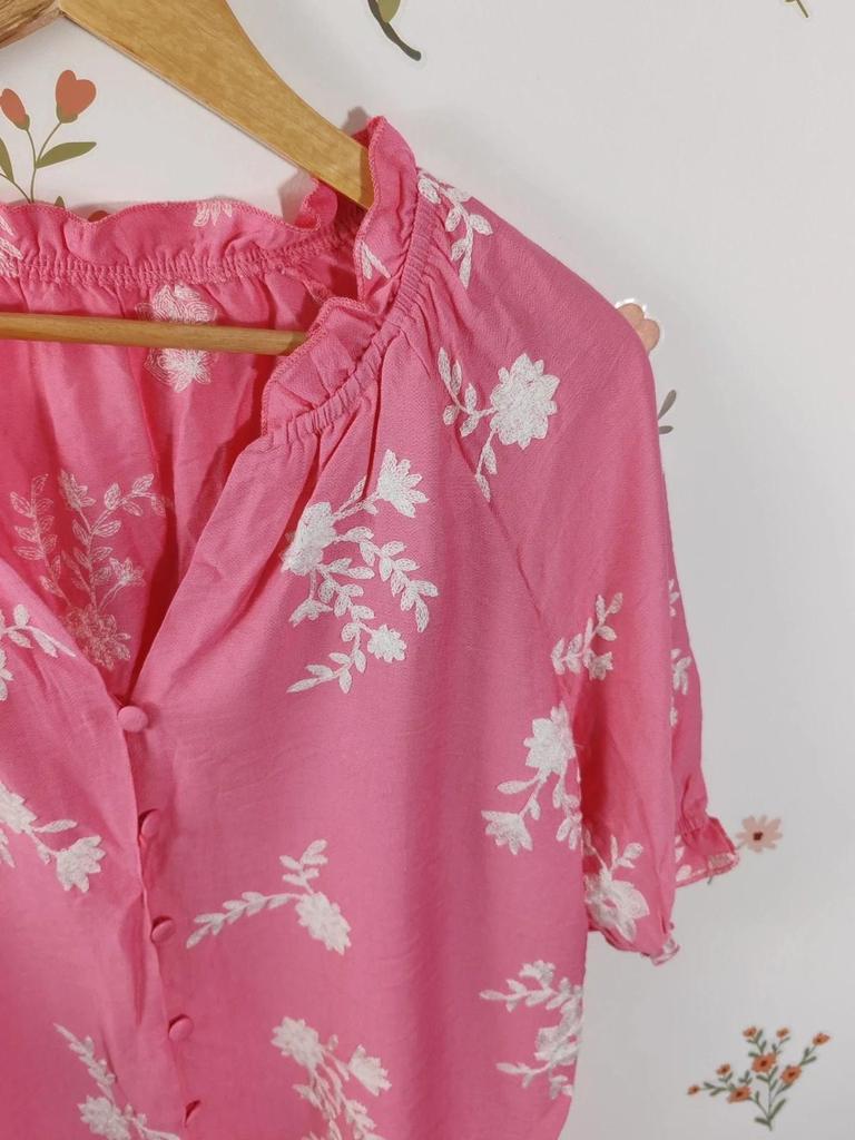 Blouse brodée rose taille M/l