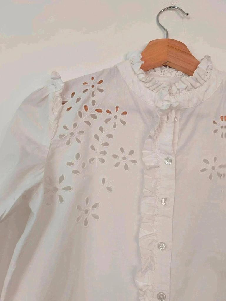 Blouse broderie anglaise taille Xs/s